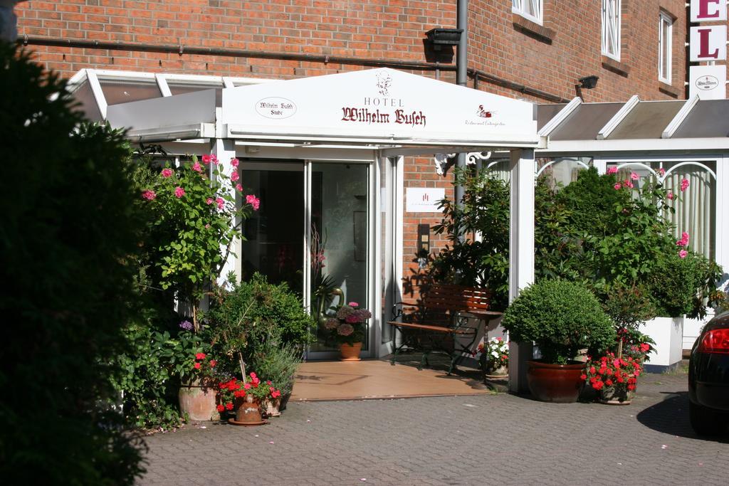 Hotel Wilhelm Busch Norderstedt Exterior foto